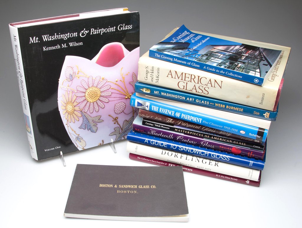 AMERICAN GLASS REFERENCE VOLUMES, LOT OF 13: AMERICAN GLASS REFERENCE VOLUMES, LOT OF 13, including Mt. Washington, Pairpoint, Dorflinger, Fry, Sandwich, etc. Hard and soft covers. Provenance: Property of the Estate of Cheryl M. Kelley, of Myrtl