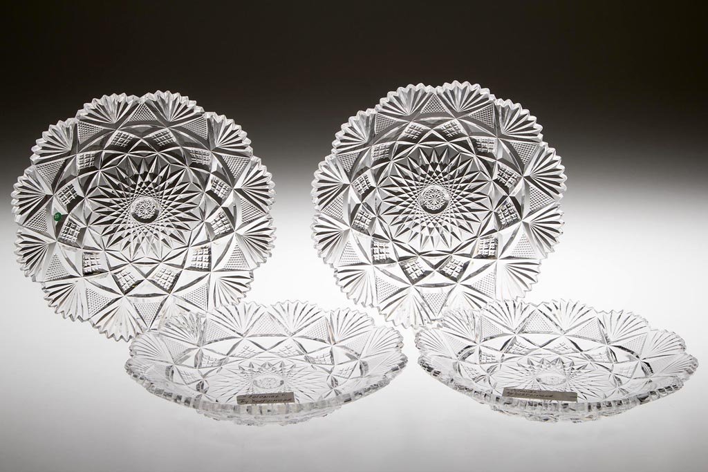 DORFLINGER "COLONIAL" CUT GLASS PLATES, SET OF FOUR: DORFLINGER "COLONIAL" CUT GLASS PLATES, SET OF FOUR, colorless. C. Dorflinger & Sons. Late 19th/early 20th century. 7 1/2" D. Provenance: Property of the Estate of Cheryl M. Kelley, of Myrtle Beach, S