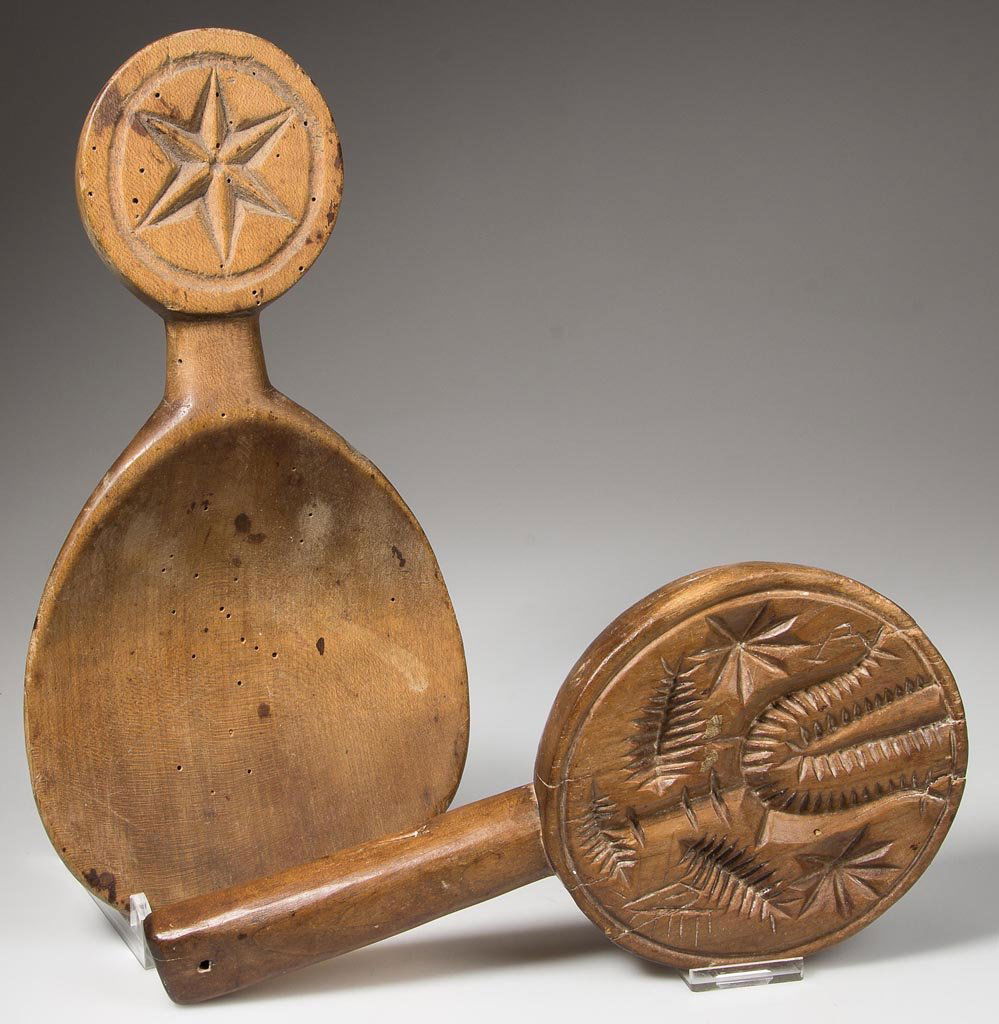 AMERICAN CARVED TREEN BUTTER PRINTS, LOT OF TWO Apr 05, 2014