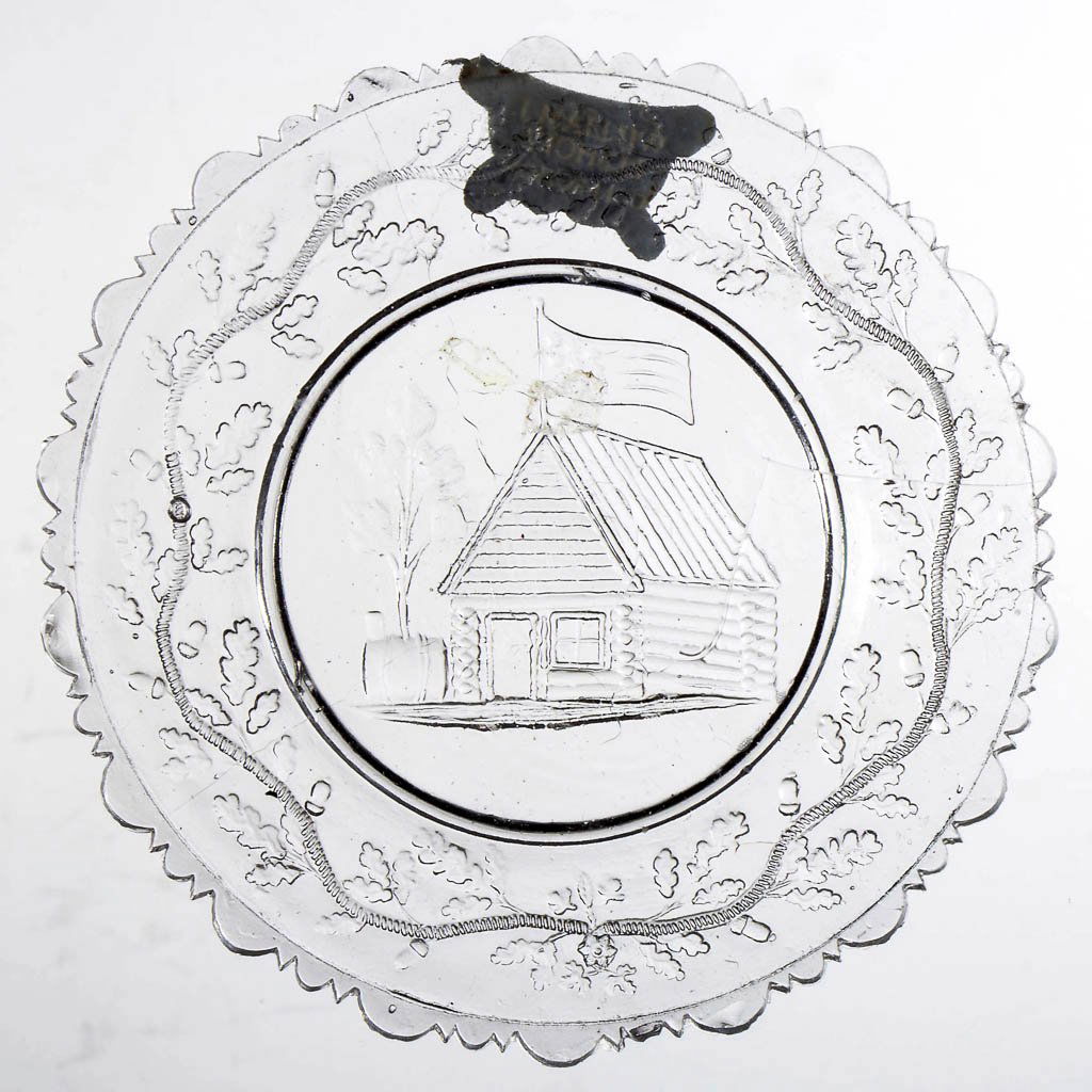 LEE/ROSE NO. 601-C CUP PLATE: LEE/ROSE NO. 601-C CUP PLATE, colorless, 18 large scallops with smaller scallop and two points between. Extremely rare. Philadelphia area, probably Union Glass Works. Circa 1830-1845. 3 7/16" D. Liter