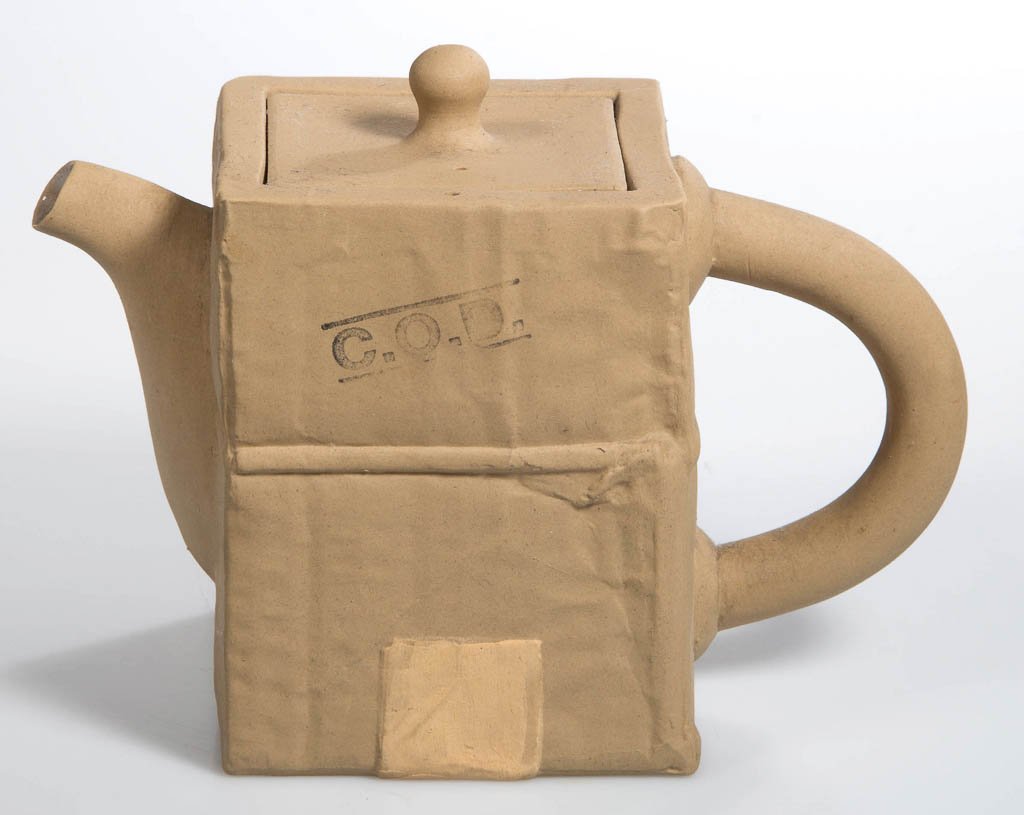 CANADIAN POTTERY MICHEL HARVEY CERAMIC TEAPOT IN THE Oct 21, 2014