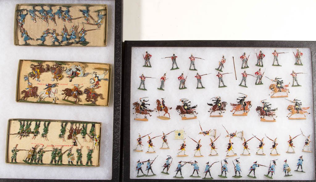 ASSORTED GERMAN KIELER AND OTHERS ZINNFIGUREN TIN FLAT: ASSORTED GERMAN KIELER AND OTHERS ZINNFIGUREN TIN FLAT SOLDIERS, LOT OF 88, original paint decoration, comprising three original partial boxes marked "Americans 1861/65 No. 759", "Imperial 1618-48 No.