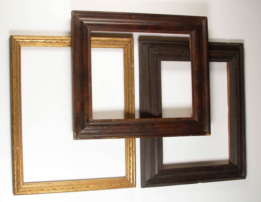 ASSORTED WOODEN PICTURE FRAMES, LOT OF THREE: ASSORTED WOODEN PICTURE FRAMES, LOT OF THREE, including ripple- and ogee-molded examples. 19th/early 20th century. Ripple example 29" x 24" overall.
