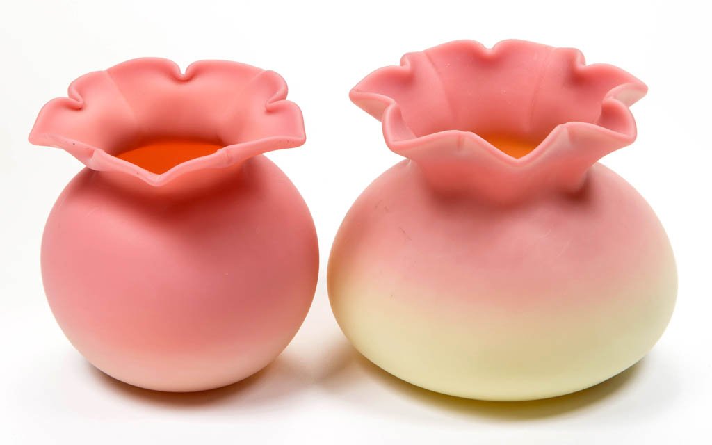 WEBB BURMESE TOOTHPICK HOLDERS / VASES, LOT OF TWO: WEBB BURMESE TOOTHPICK HOLDERS / VASES, LOT OF TWO, plush finish, each with flared and ruffled rims and a polished pontil mark, larger example signed. Thomas Webb and Sons. Fourth quarter 19th century