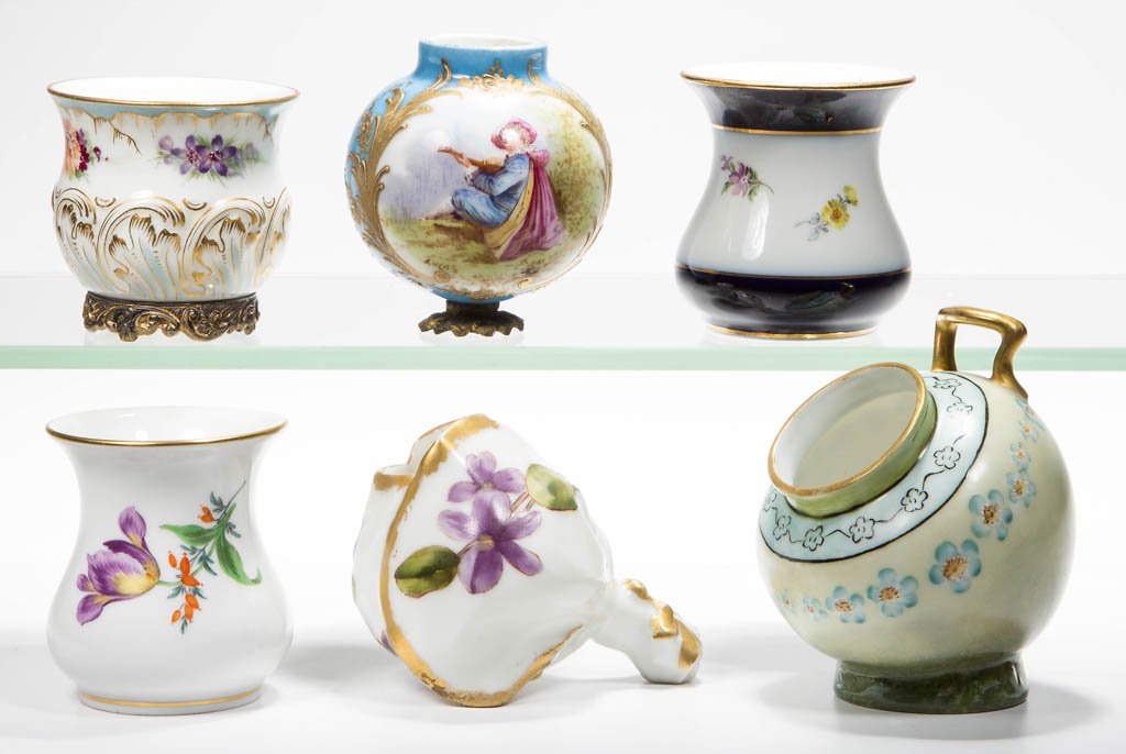 ASSORTED CONTINENTAL PORCELAIN TOOTHPICK HOLDERS AND: ASSORTED CONTINENTAL PORCELAIN TOOTHPICK HOLDERS AND RELATED ARTICLES, LOT OF SIX, comprising J. P. L. France, T & V France, two Meissen with blue-underglaze crossed swords mark, one with gold-washed