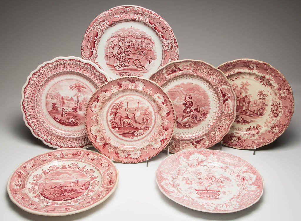 ENGLISH STAFFORDSHIRE POTTERY PEARLWARE PLATES, LOT OF: ENGLISH STAFFORDSHIRE POTTERY PEARLWARE PLATES, LOT OF SEVEN, transfer-printed in red, scallop-molded, with romantic and historical views, including "Railway" pattern; a Clews "Zoological Gardens" and