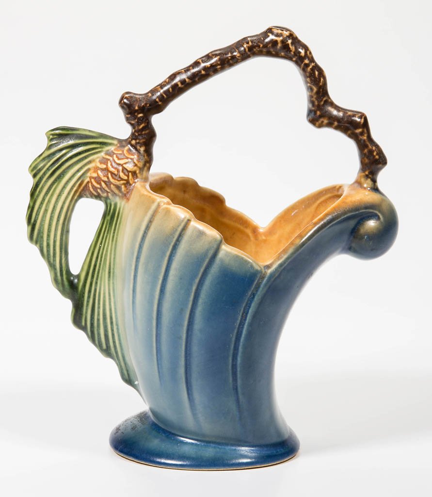 ROSEVILLE ART POTTERY PINECONE BASKET: ROSEVILLE ART POTTERY PINECONE BASKET, blue #408, with raised Roseville mark to underside. 1939-1953. 6 1/2" H.Provenance: Property of a Virginia private collector.