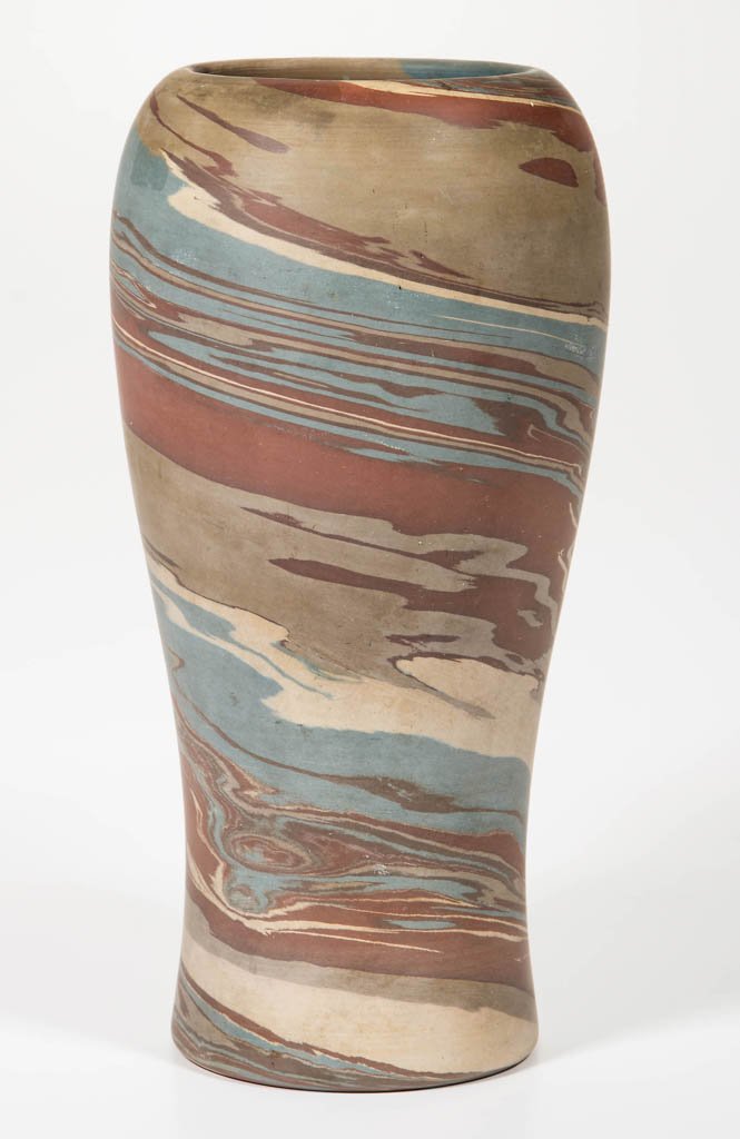 NILOAK MISSION WARE ART POTTERY VASE: NILOAK MISSION WARE ART POTTERY VASE, with impressed "Niloak" mark to underside. First half 20th century. 10" H, 3 1/2" D rim.Provenance: Property of a Virginia private collector.