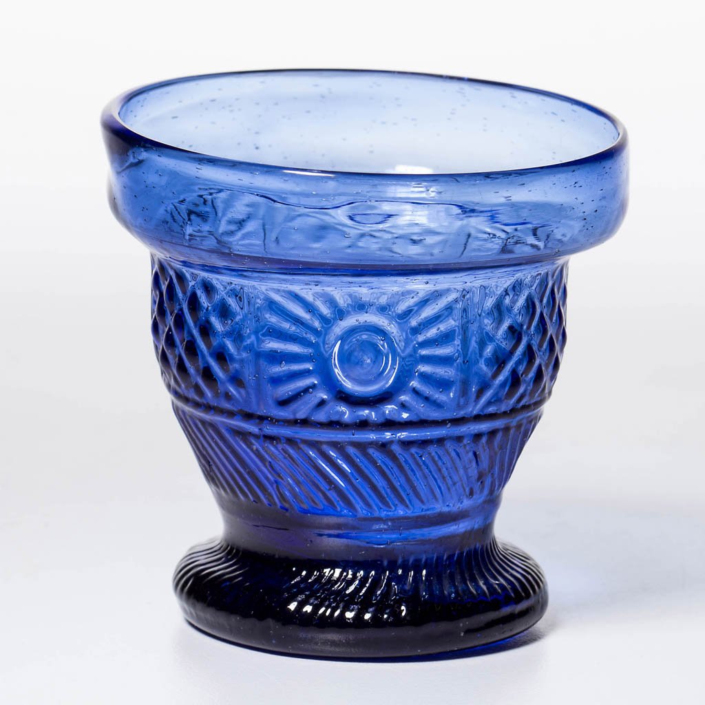 BLOWN-MOLDED GIII-13 FOOTED OPEN SALT: BLOWN-MOLDED GIII-13 FOOTED OPEN SALT, brilliant cobalt blue, ogee form with lightly tooled rim, drawn foot with plain base and rough pontil mark. Boston & Sandwich Glass Co. Circa 1825-1835. 2 3/4" H