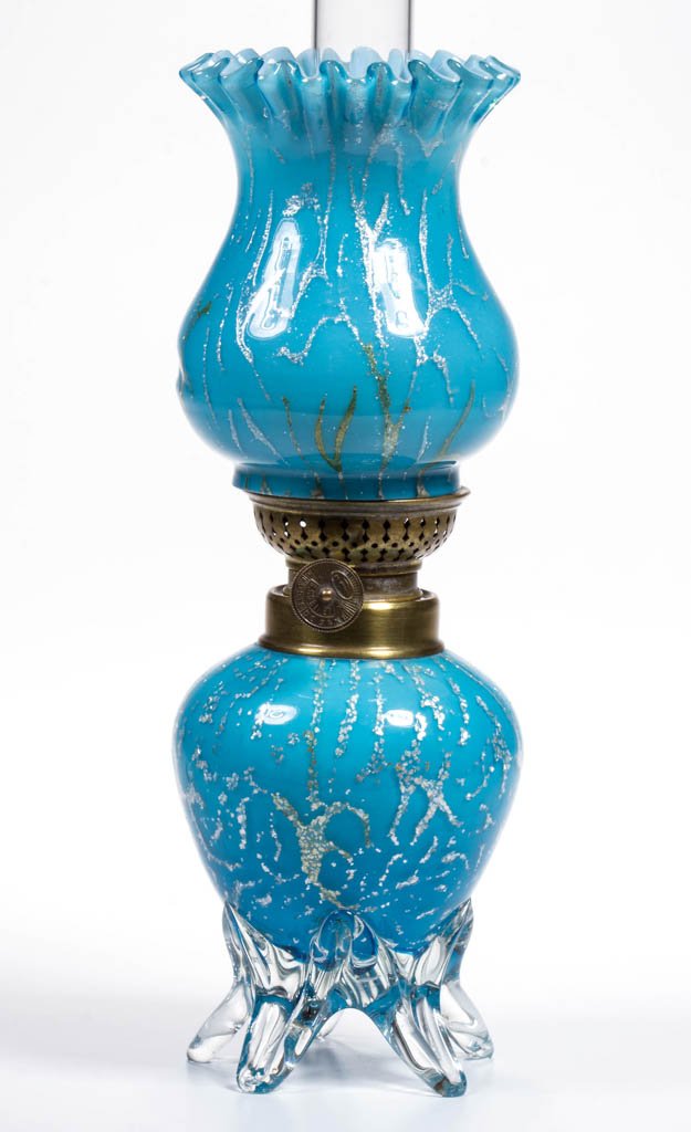 RARE ART GLASS MINIATURE OIL LAMP (1 of 1)