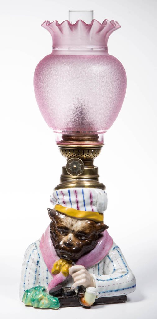 RARE UNLISTED WOLF FIGURAL MINIATURE OIL LAMP (1 of 1)