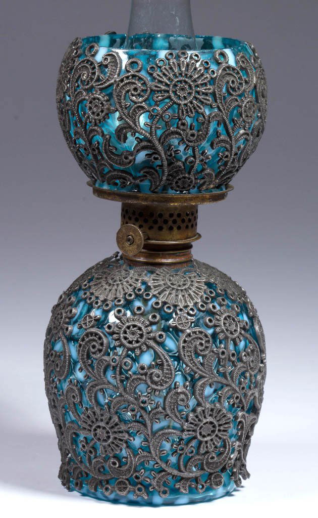 HOBBS NO. 341 / SNOWFLAKE MINIATURE OIL LAMP (1 of 1)