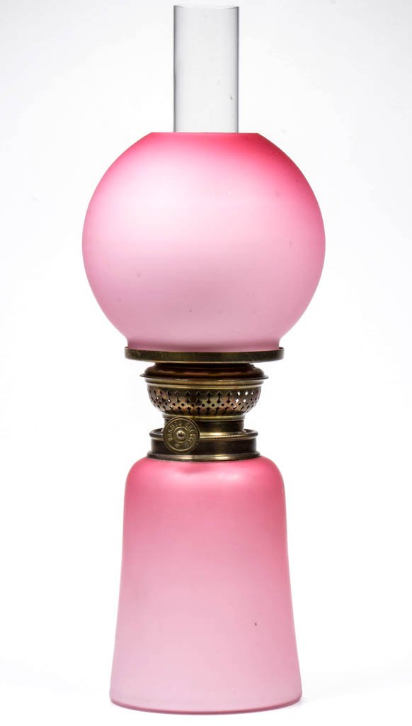 VERY RARE CASED MINIATURE OIL LAMP (1 of 1)