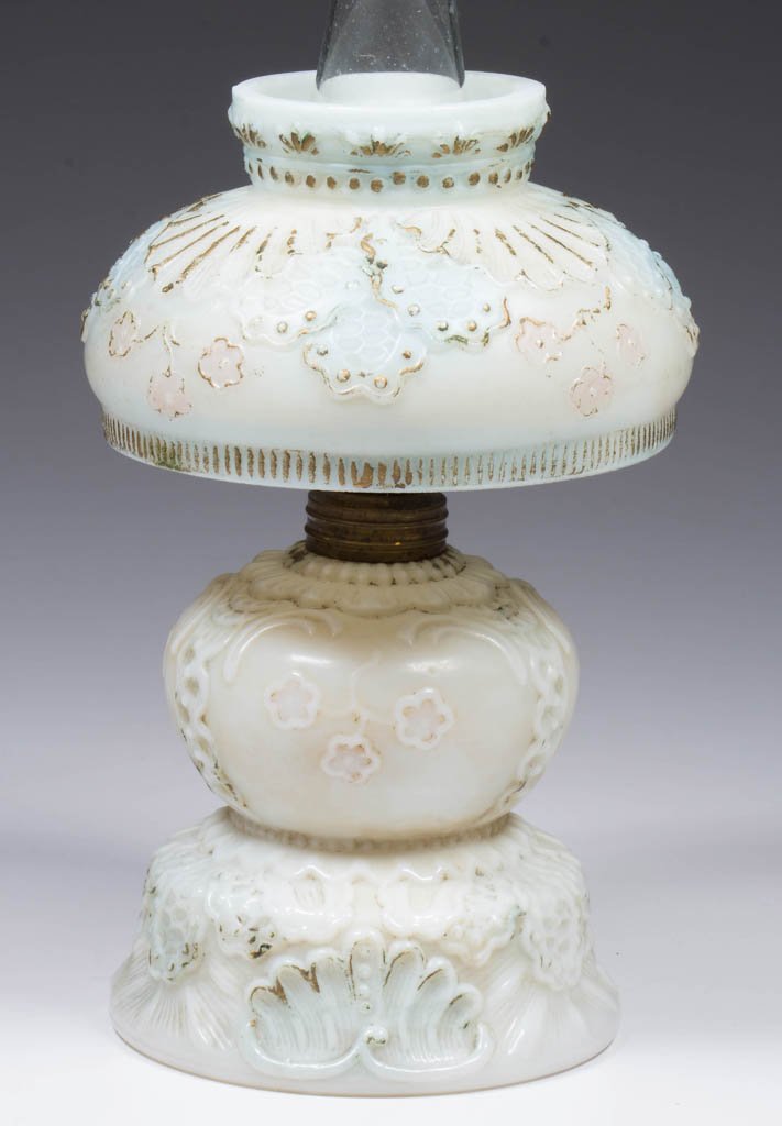 RARE DIANA MINIATURE OIL LAMP (1 of 1)