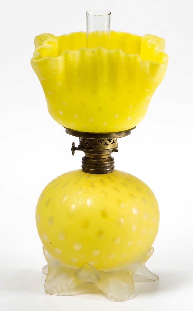 VERY RARE RAINDROP AIR-TRAP MOTHER-OF-PEARL SATIN ART (1 of 1)