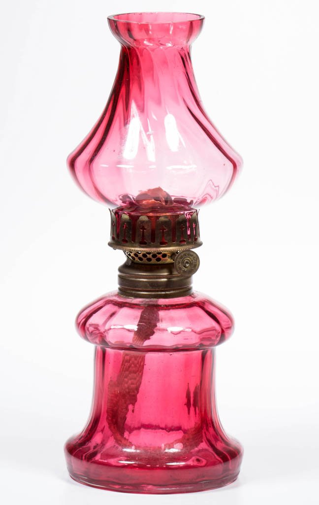 PANEL OPTIC LITTLE BEAUTY MINIATURE OIL LAMP (1 of 1)