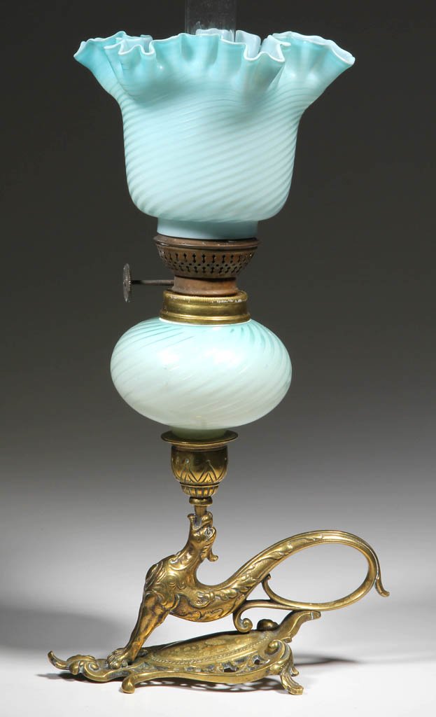 SWIRL AIR-TRAP MOTHER-OF-PEARL SATIN ART MINIATURE PEG (1 of 1)