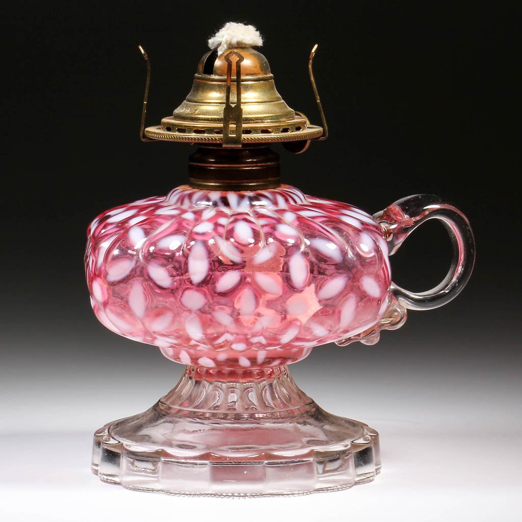HOBBS NO. 341 / SNOWFLAKE KEROSENE FOOTED FINGER LAMP (1 of 1)