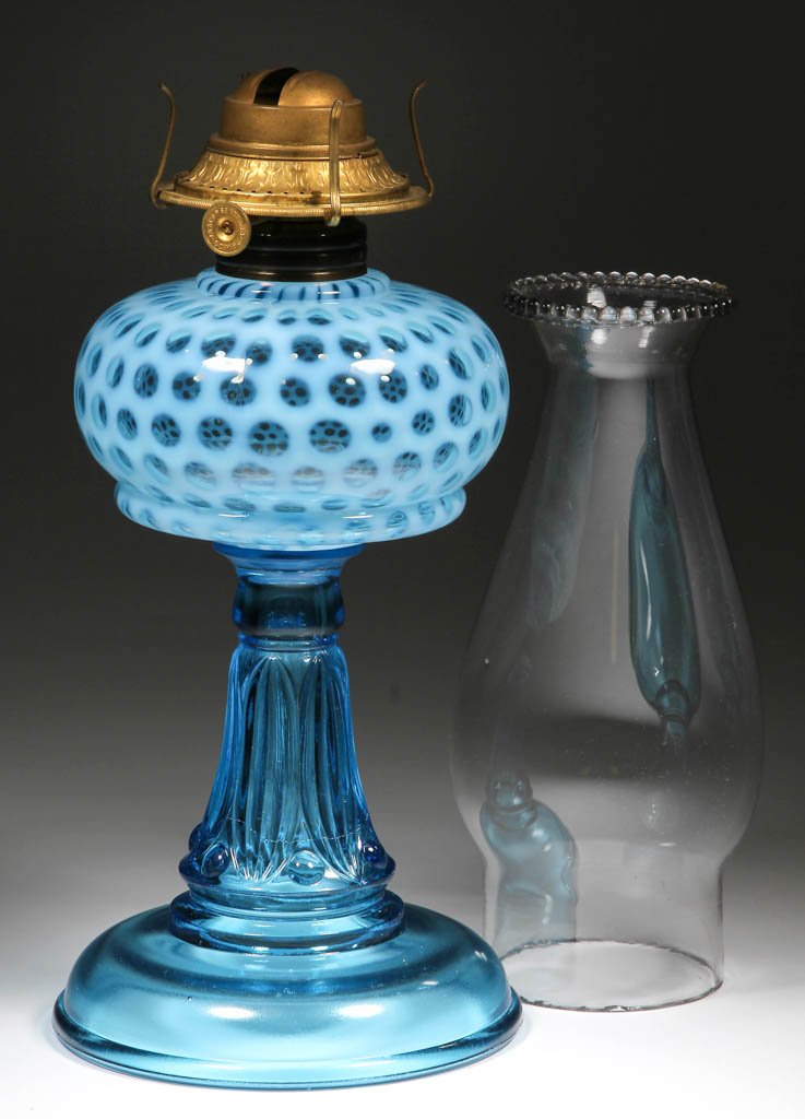 COIN DOT / WINDOWS KEROSENE STAND LAMP (1 of 1)