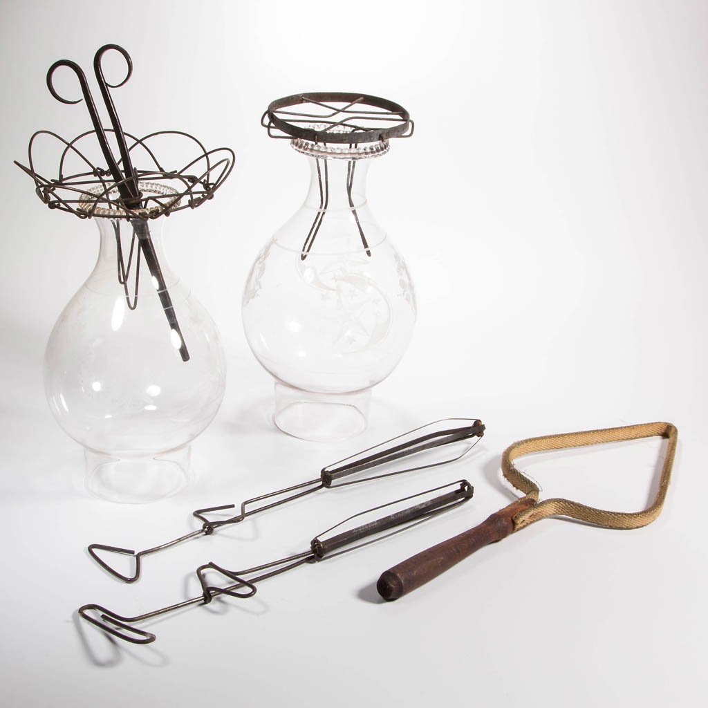 ASSORTED LIGHTING ACCESSORIES, LOT OF FIVE (1 of 1)