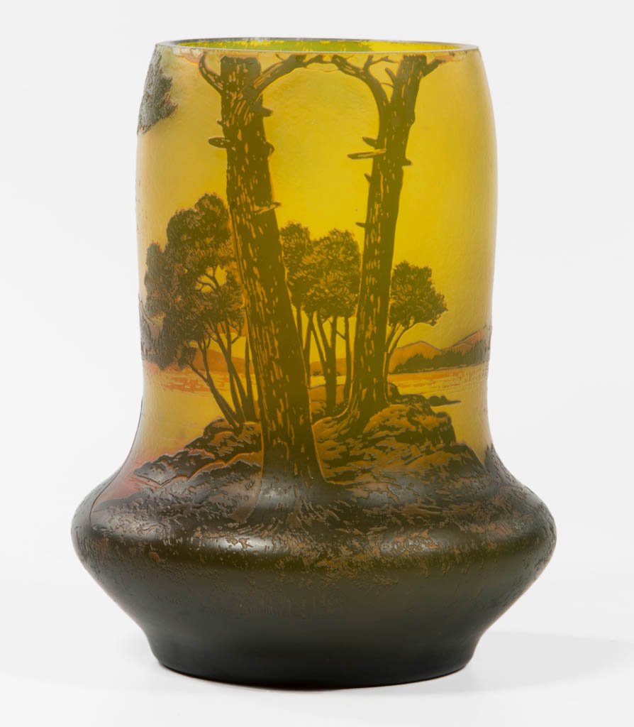 DEVEZ ART GLASS CAMEO VASE (1 of 3)