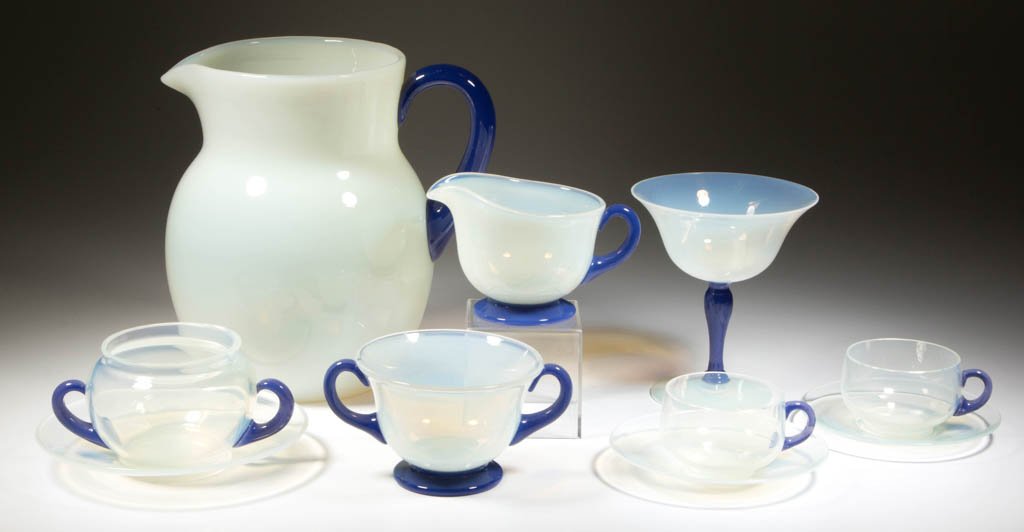 ASSORTED FRY FOVAL ART GLASS ARTICLES, LOT OF SEVEN (1 of 1)