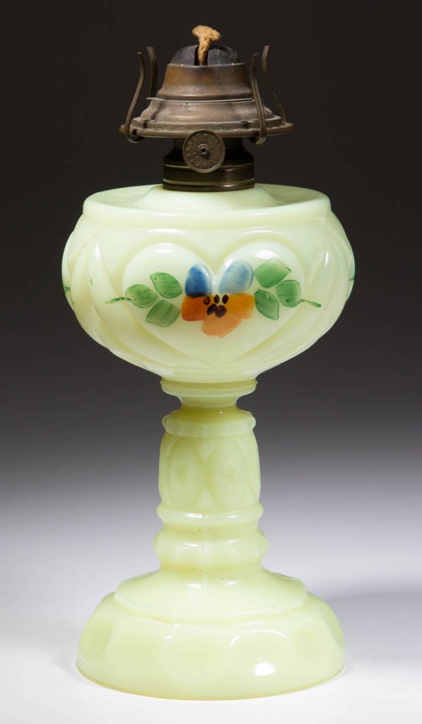 HEART KEROSENE STAND LAMP (1 of 1)