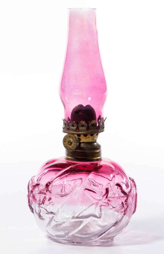 NORTHWOOD NO. 287 / ROYAL IVY KEROSENE MINIATURE LAMP (1 of 1)