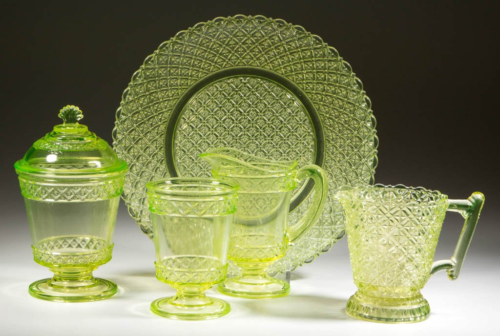 ASSORTED EAPG TABLE ARTICLES, LOT OF FIVE (1 of 1)