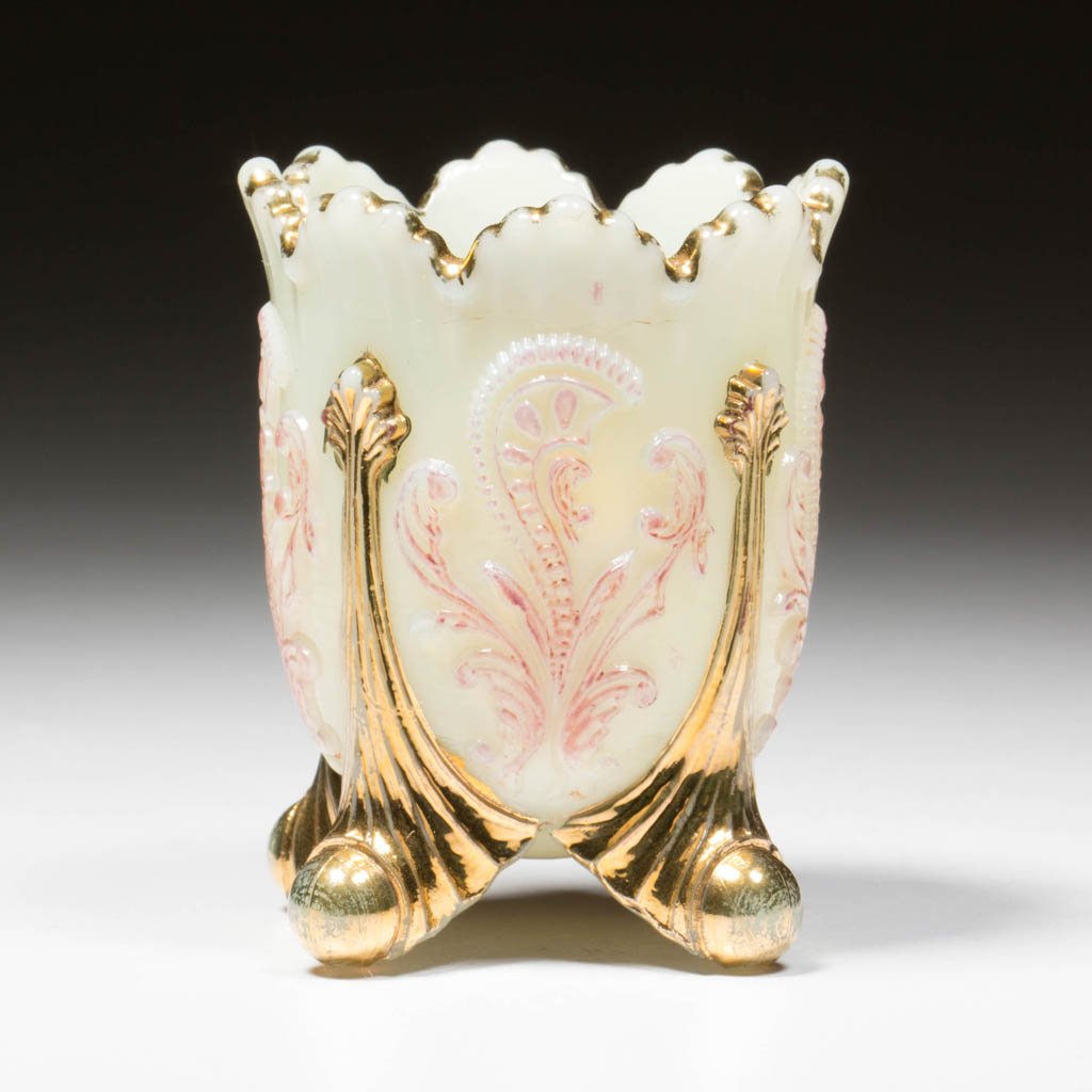 INVERTED FAN AND FEATHER TOOTHPICK HOLDER (1 of 1)