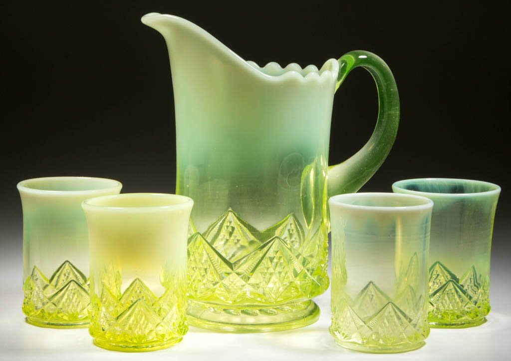 DIAMOND SPEARHEAD FIVE-PIECE WATER SET (1 of 1)