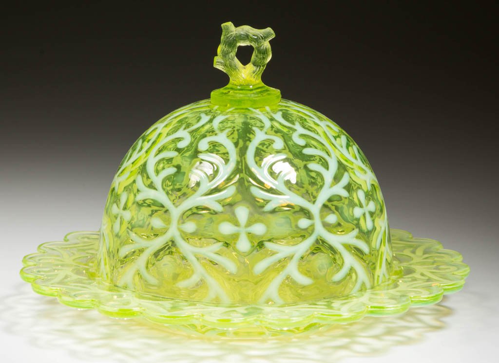 OPALINE BROCADE / SPANISH LACE COVERED BUTTER DISH (1 of 1)