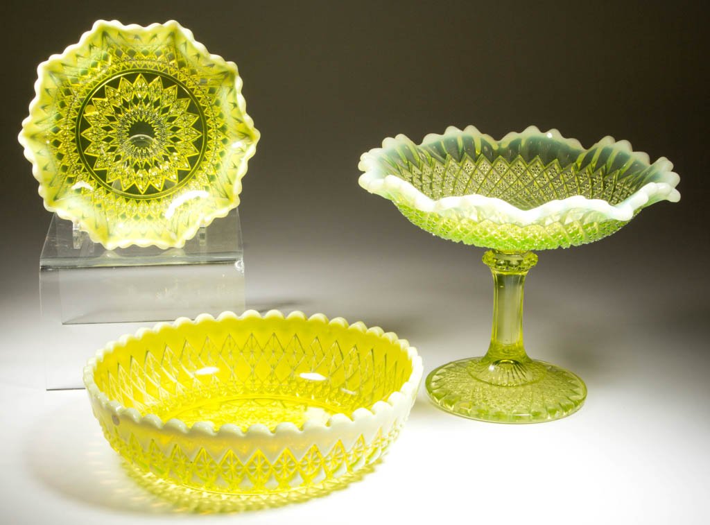 ASSORTED DAVIDSON OPALESCENT ARTICLES, LOT OF THREE (1 of 1)