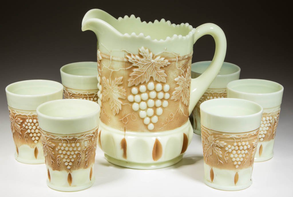 GRAPE AND CABLE SEVEN-PIECE WATER SET (1 of 1)