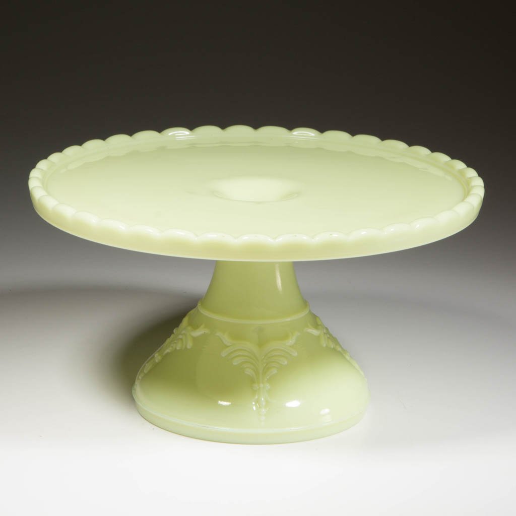 HEISEY NO. 1280 / WINGED SCROLL CAKE STAND (1 of 1)