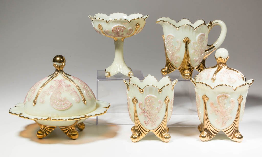 INVERTED FAN AND FEATHER FIVE-PIECE TABLE SET (1 of 1)