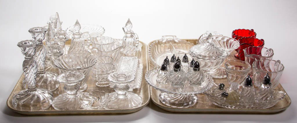 FOSTORIA COLONY TABLE ARTICLES, LOT OF 61 (1 of 3)