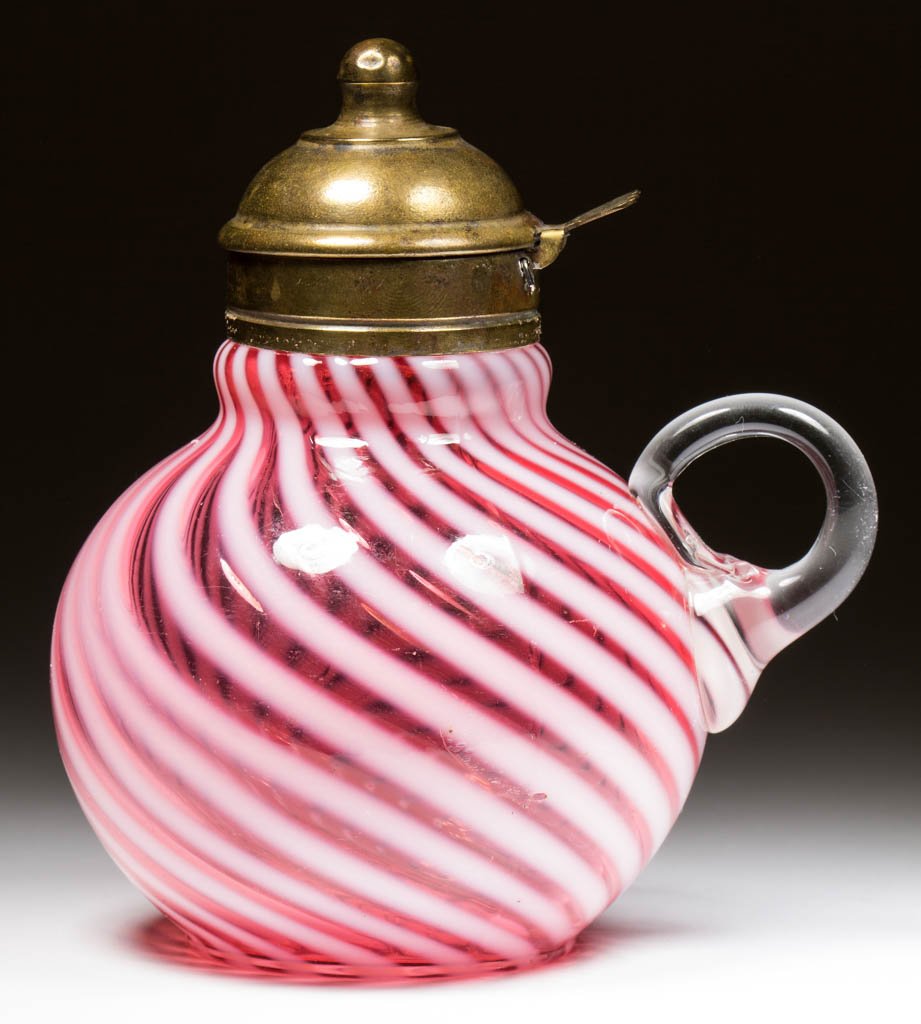 HOBBS NO. 325 / SWIRL SYRUP PITCHER (1 of 1)