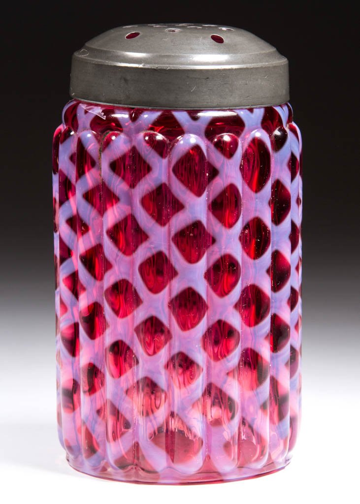 RIBBED OPAL LATTICE SUGAR SHAKER (1 of 1)