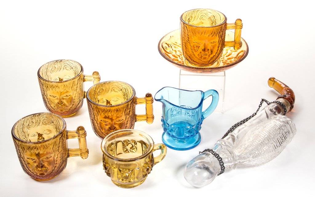 ASSORTED FINDLAY NOVELTY ARTICLES, LOT OF SEVEN (1 of 1)