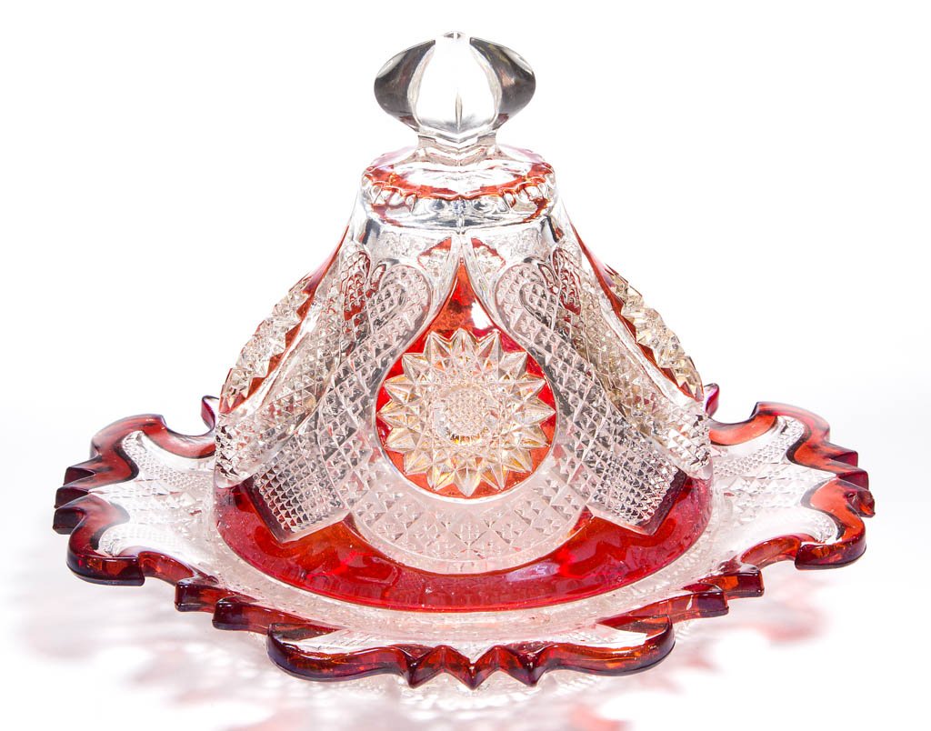 HORSESHOE MEDALLION - RUBY-STAINED COVERED BUTTER DISH (1 of 1)