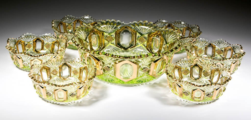 RIVERSIDE DERBY SEVEN-PIECE BERRY SET (1 of 1)