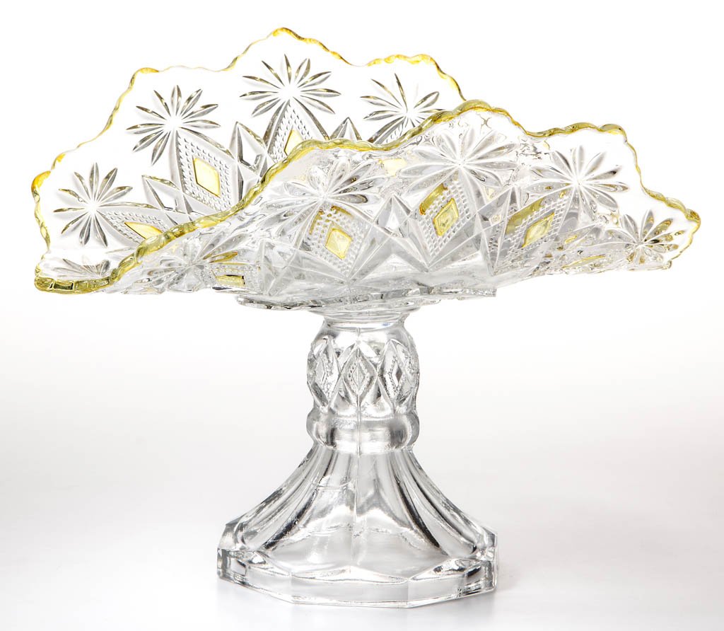 SHOSHONE / VICTOR (OMN) - AMBER-STAINED BANANA STAND (1 of 1)