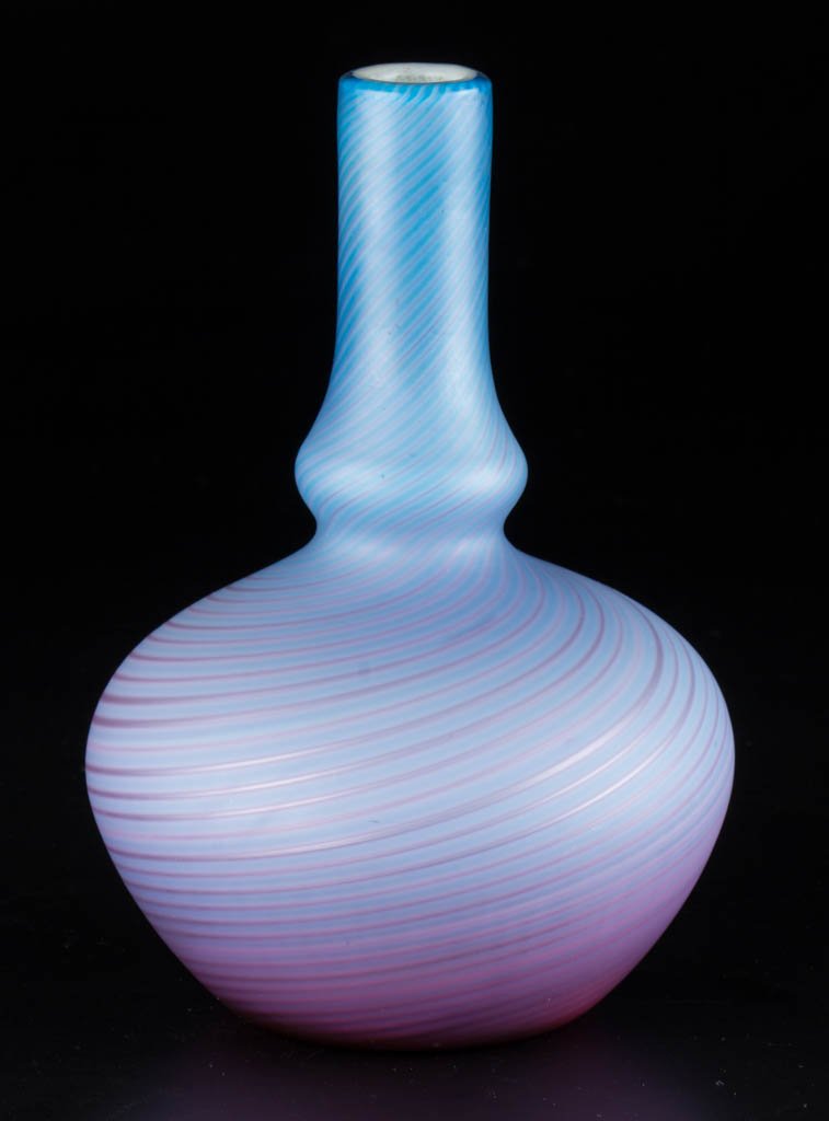 STEVENS AND WILLIAMS POMPEIAN SWIRL VASE (1 of 1)