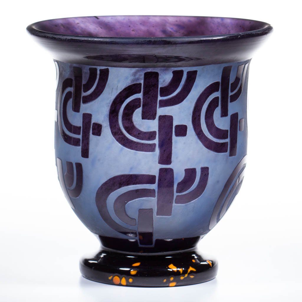 SCHNEIDER ATTRIBUTED ART-DECO CAMEO VASE: SCHNEIDER ATTRIBUTED ART-DECO CAMEO VASE, deep violet down to a smoky blue ground, with an interlocking lines motif, having scattered orange flecks on the foot, wide polished pontil mark. Schneider Gl