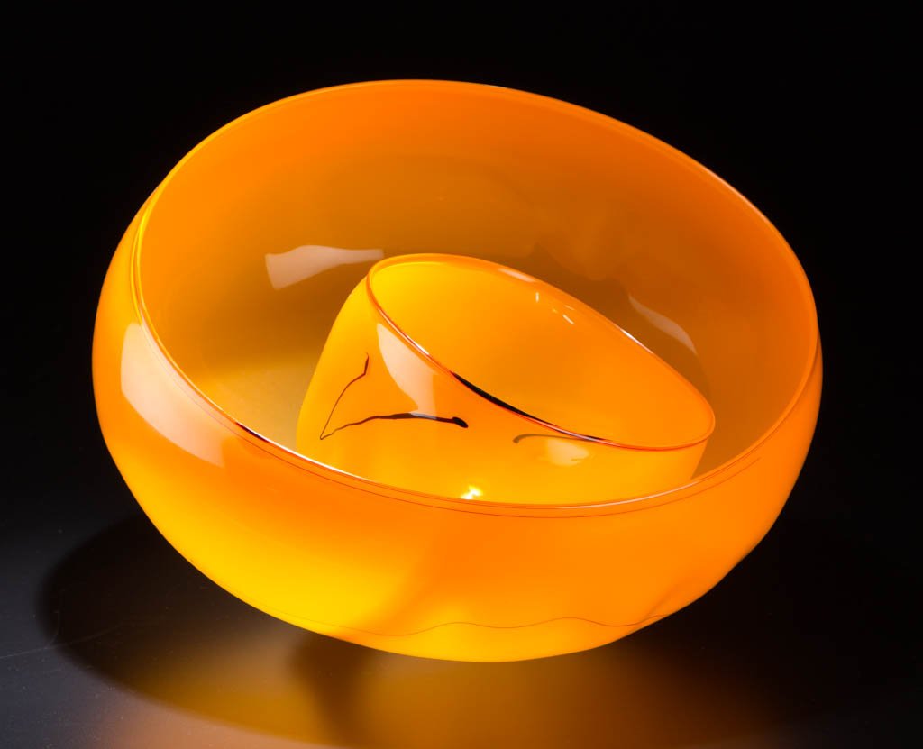 DALE CHIHULY FIRE ORANGE STUDIO ART GLASS TWO-PIECE (1 of 5)