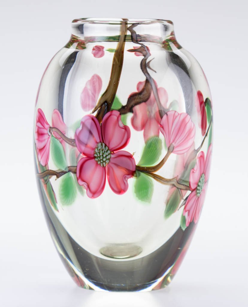 ORIENT AND FLUME DOGWOOD STUDIO ART GLASS PAPERWEIGHT (1 of 3)