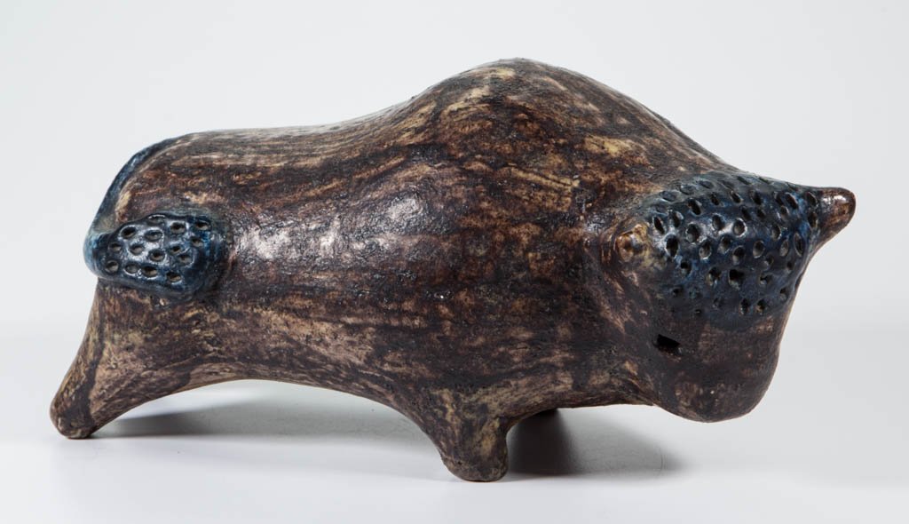 UNIDENTIFIED STUDIO POTTERY BULL / BUFFALO FIGURE (1 of 5)