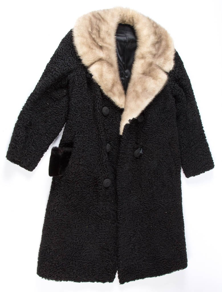 BLACK LAMB'S FUR COAT (1 of 1)