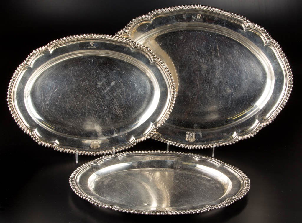 FINE SET OF THREE GEORGIAN LONDON STERLING SILVER (1 of 5)